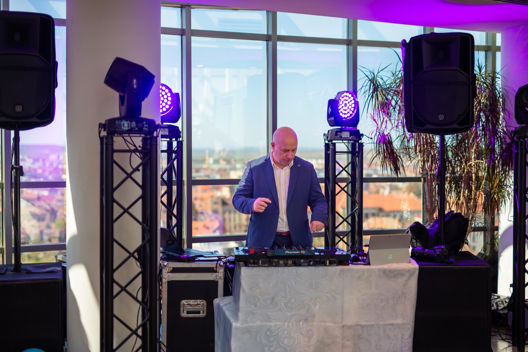 LIVE SET — Alex D.